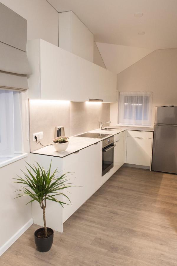 Green Hill Apartments Kaunas Kültér fotó
